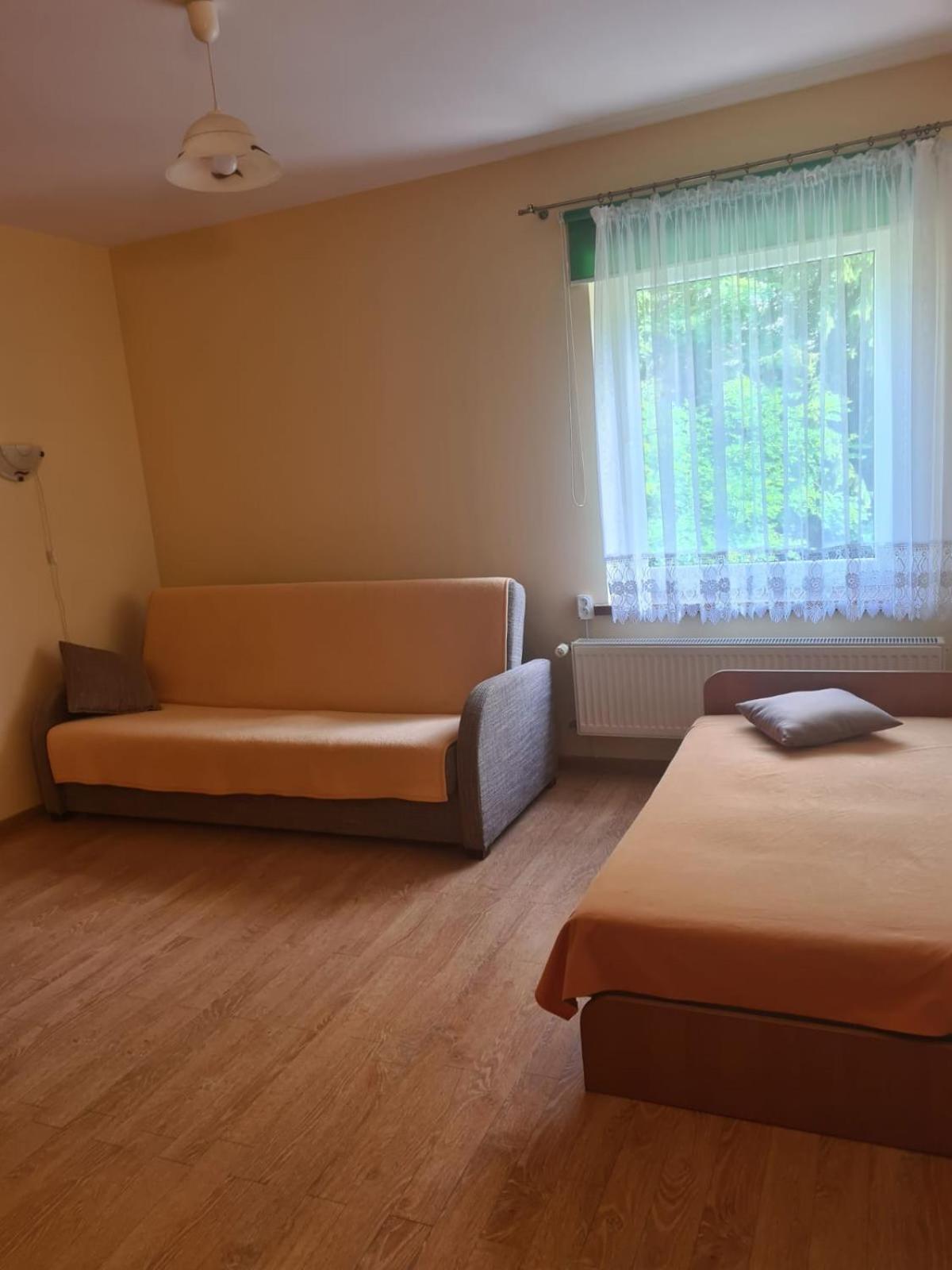 Noclegi Stara Fabryka Jedlina-Zdroj Exteriör bild
